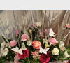 薔薇と蝶 (造花）